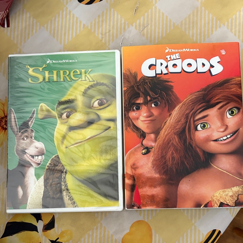 🎈🎈7/15🎈🎈Shrek and The Croods DVD Set